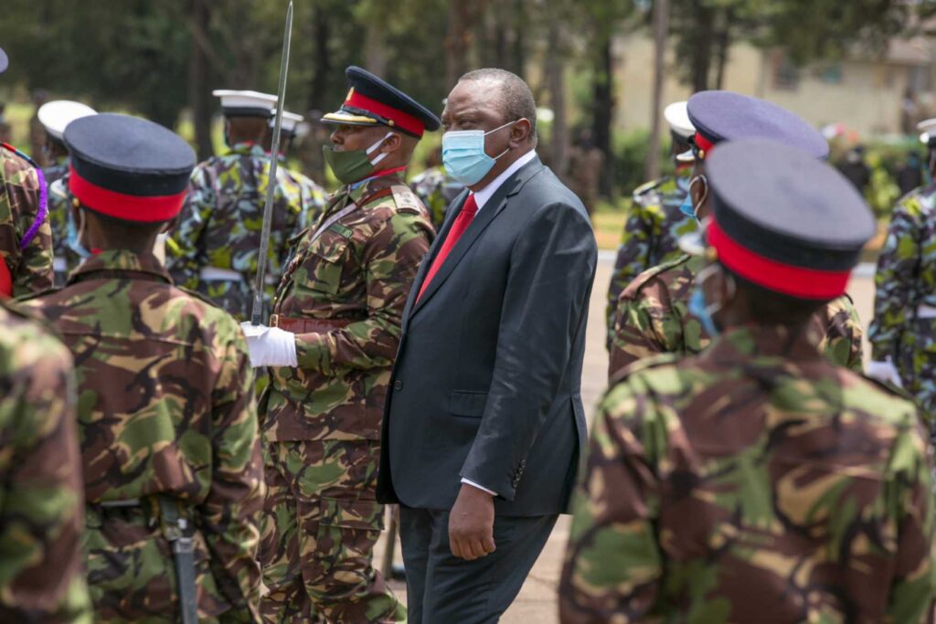Governors Mandago, Tolgos joined President Kenyatta during the KDF pass out parade in Uasin Gishu